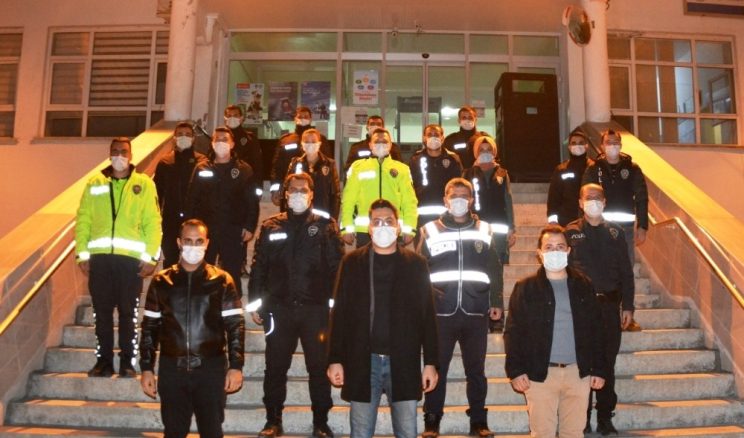 Kaymakam Yıldırım, yeni yılı çalışarak karşılayan güvenlik güçlerini ziyaret etti