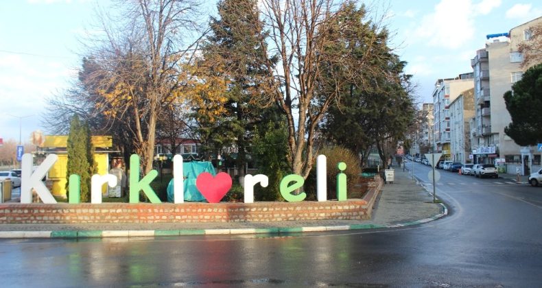 Kırklareli yılın ilk gününe sessiz uyandı