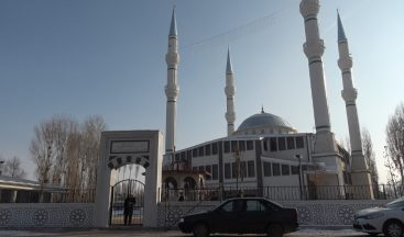 Muş’un ikinci büyük camisi Sungu’da ibadete açıldı