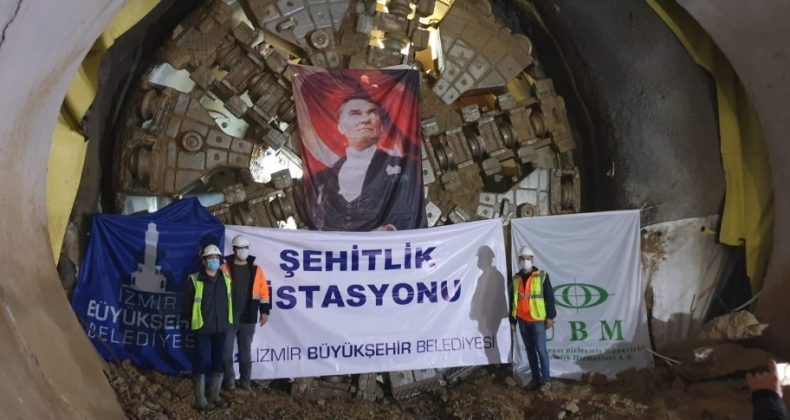 Narlıdere Metrosu’nda ışık göründü