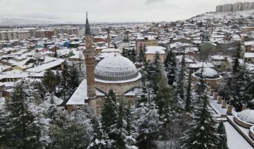 Odunpazarı beyaza büründü