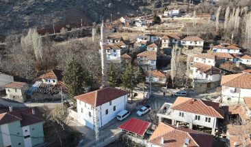 Osmanlı dönemine ait tarihi Üçköy Camii restore edildi