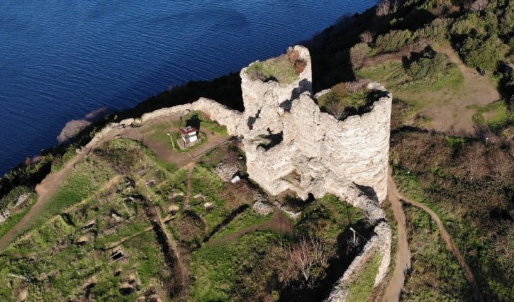 UNESCO Listesindeki Tarihi Kale Harabeye Döndü