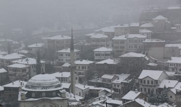 Safranbolu beyaz örtüyle kaplandı