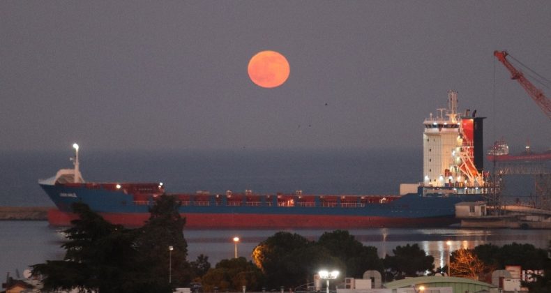 Samsun’da süper Ay