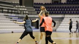 Turgutlu Belediyespor Kadın Basketbol hazırlıklarına devam ediyor