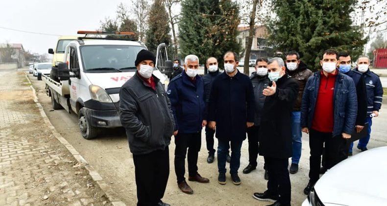 Yeşilyurt’ta çevre ve görüntü kirliliği oluşturan hurda araçlar toplanıyor