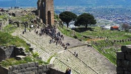 UNESCO Listesindeki Bergama’nın Ziyaretçi Sayısı Artıyor