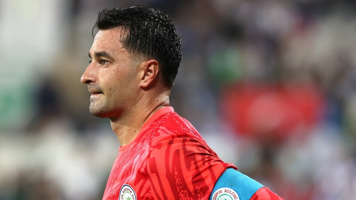 Rizespor taraftarı, Gökhan Akkan’ı ıslıkladı